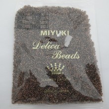 MIYUKI DELICA SILVER LINED ROOT BEER 11/0 DB0150