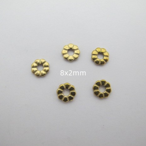 10 pcs Stainless steel 8mm flower spacer