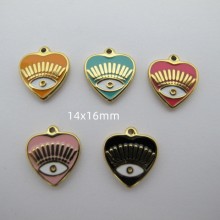 4 pcs pendentif coeur oeil émaillés en acier inoxydabl