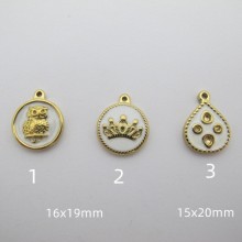 4 pcs pendentifs émaillés en acier inoxydabl